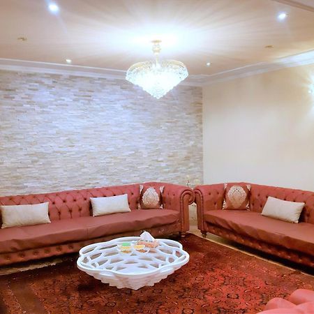 Grosse Wohnung Naehe Zentrum 维也纳 外观 照片