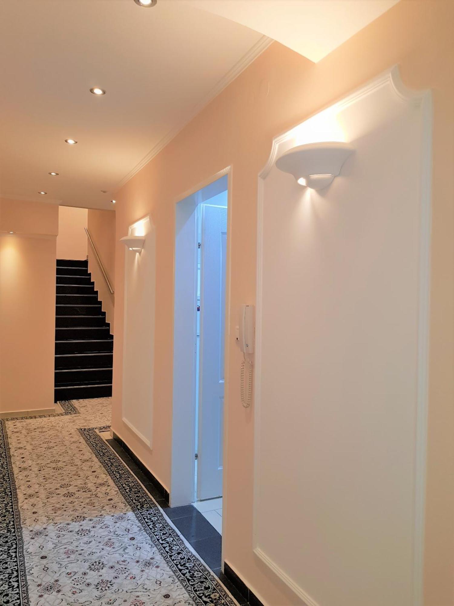 Grosse Wohnung Naehe Zentrum 维也纳 外观 照片